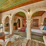 Charm Of Cappadocia Cave Hotel